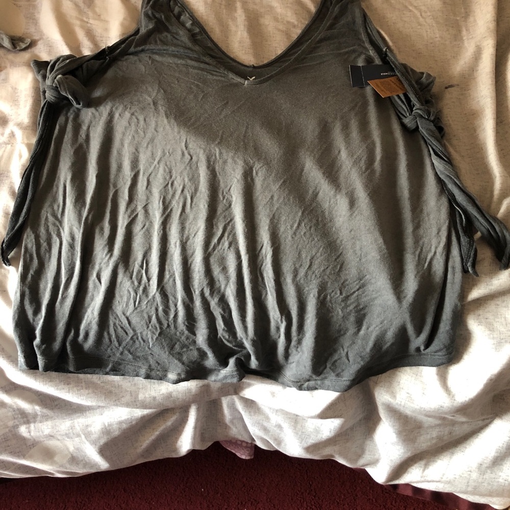 American Eagle Top